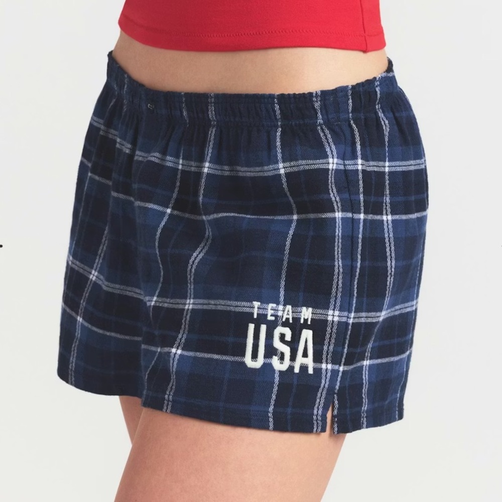 SKIMS For Team USA Flannel Olympic Sleep Short - Picture 8 of 8